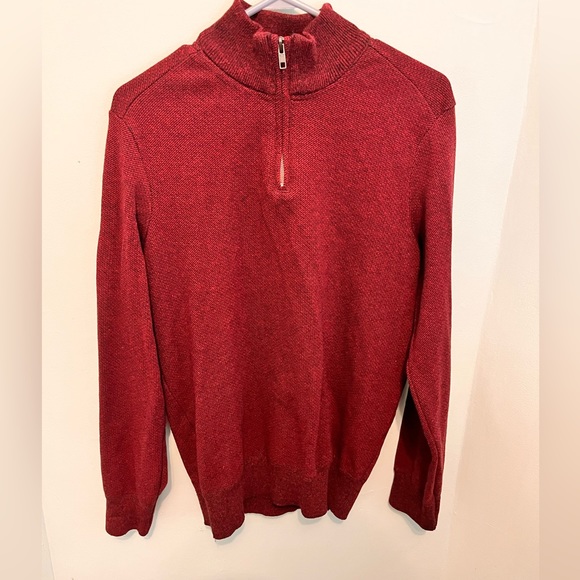 Robert Graham - Men’s Medium - Red Zip-up Sweater- 80% Cotton - Business Casual - Picture 2 of 11